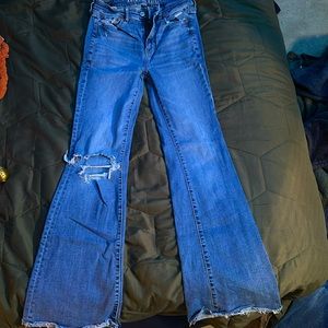 American Eagle High Rise Jeans